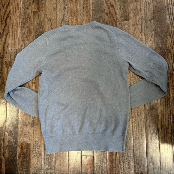 Quince Cashmere Sweater - Picture 2 of 5